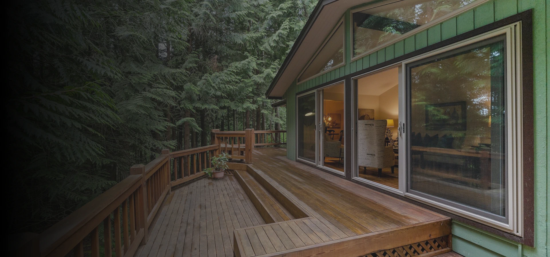 Dynamic D decks & fencing hero